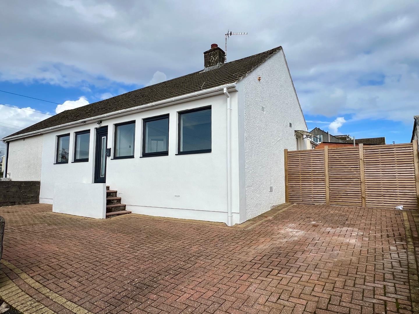 Burns Crescent, Cefn Glas, Bridgend County Borough, CF31 4PY